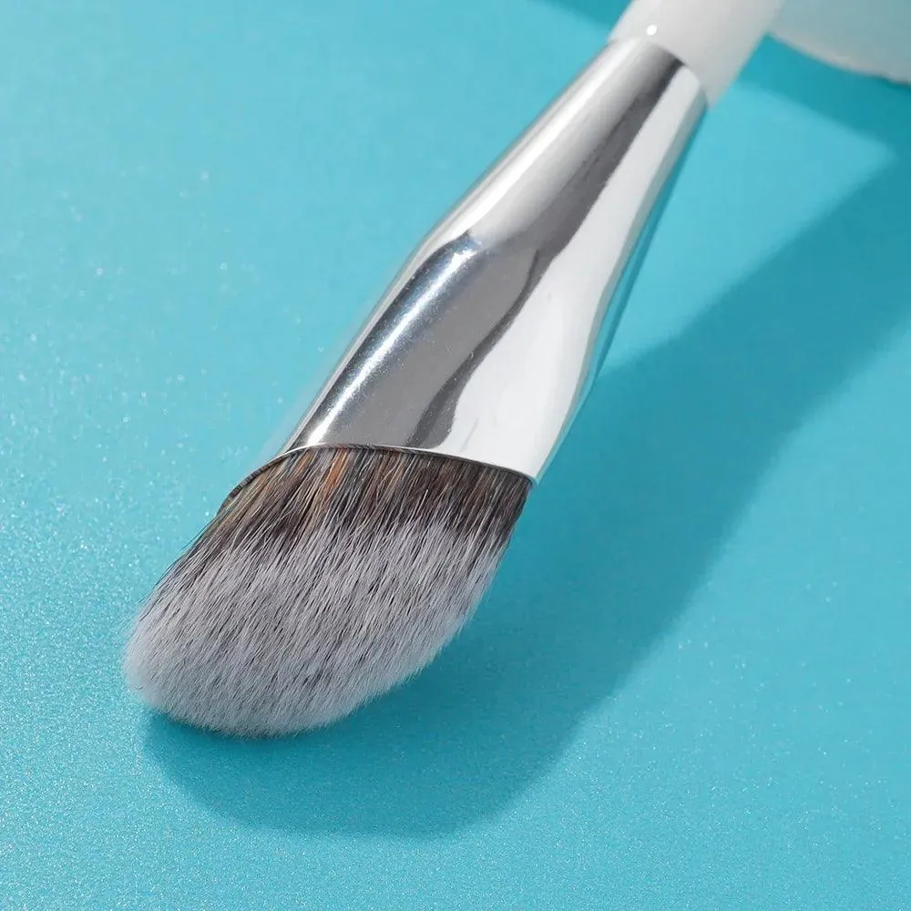 ALBEAUT Concealer Brush: Precision Under Eye Makeup Application