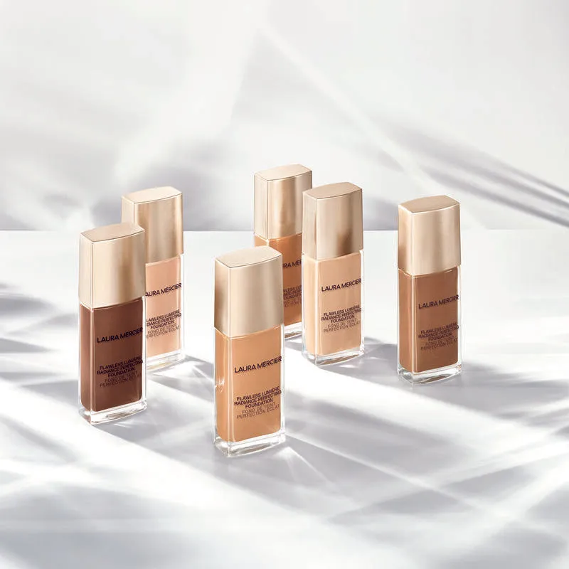 Flawless Lumière Radiance Perfecting Foundation