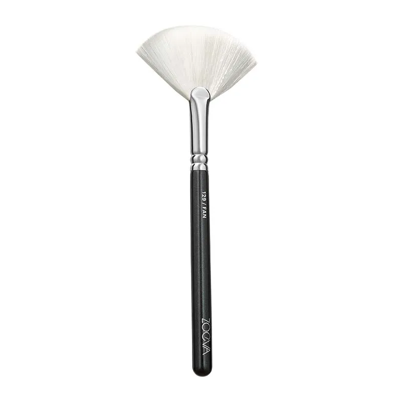 ZOEVA 129 Vegan Fan Brush